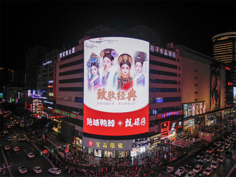 知名小食品牌借戶外媒體銷量暴漲，咋干的？
